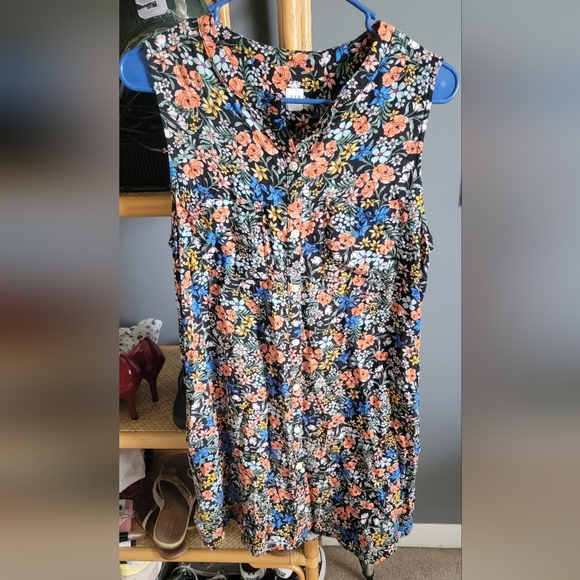 GAP Dresses & Skirts - Gap floral button up shirtdress